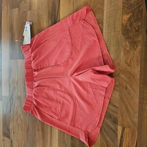 Z by Zella Women's Woven Shorts in Cayenne size S
